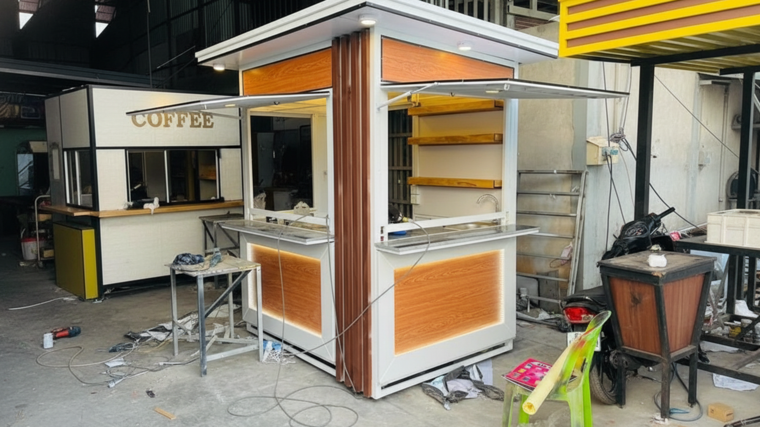 Booth Container Custom 